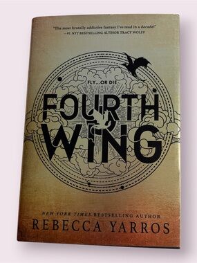 Fourth Wing by Rebecca Yarros - Hardcover